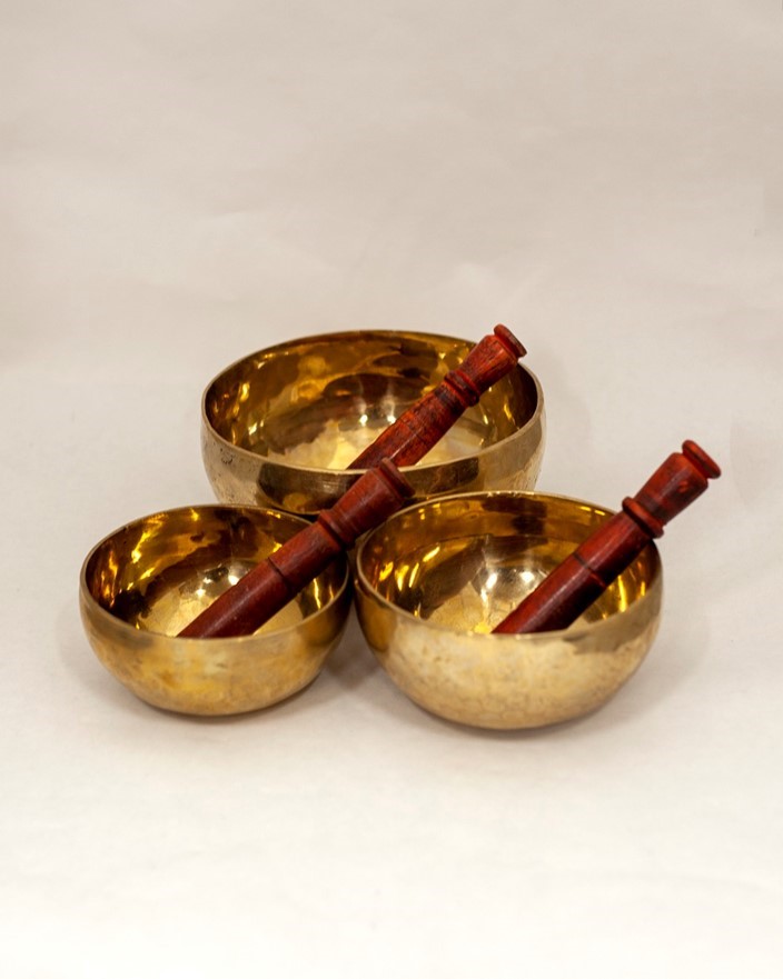 Seven Metal Singing Bowl Set With Mallets BW610