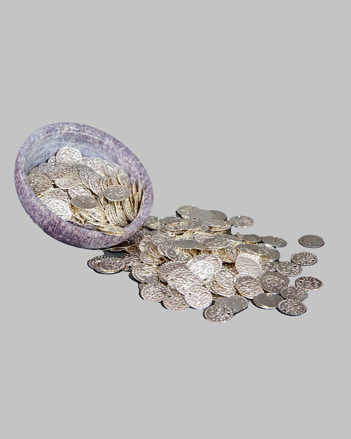 Loose Coins (Appx 100 Pcs) 095