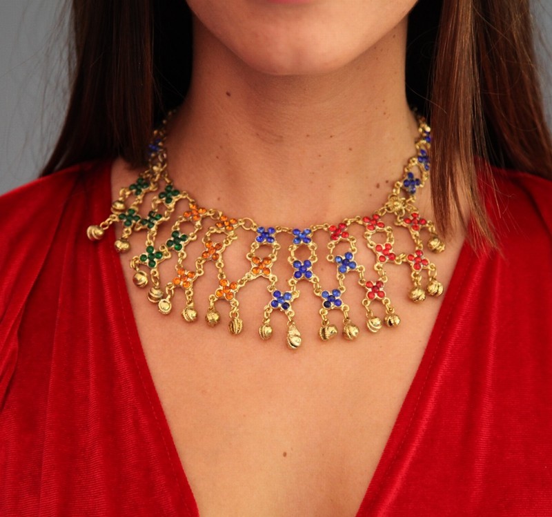 Necklace W/ Stones 219
