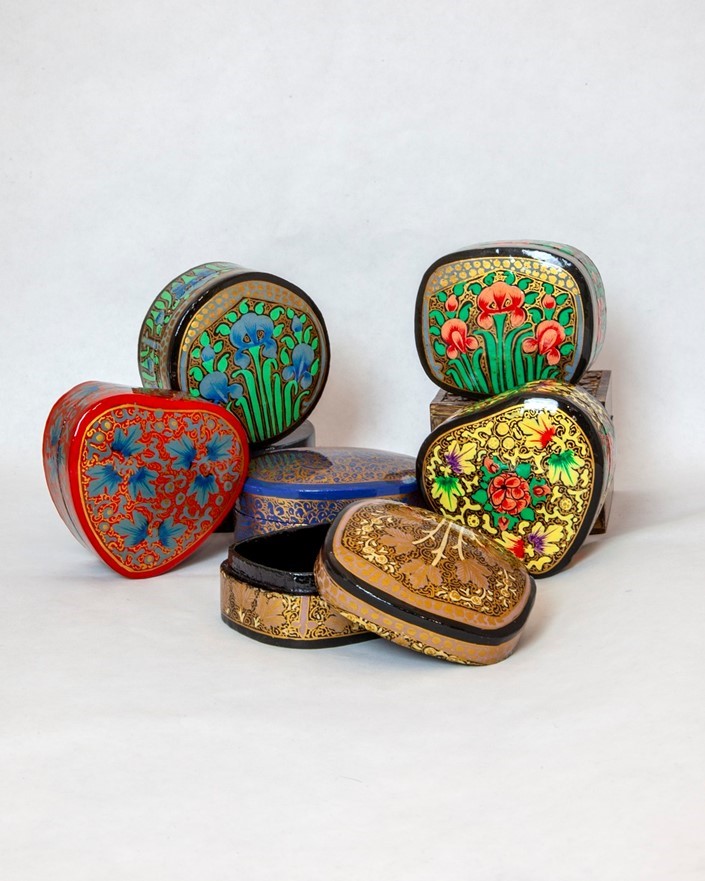 India Arts 2 Inch Hand Painted Papier Mache Boxes PM100