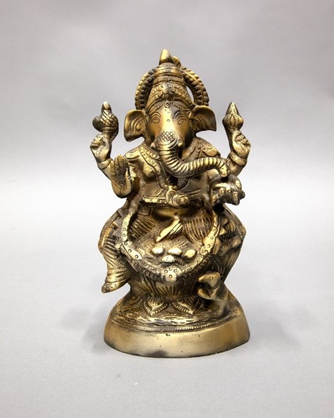 Seated Ganesh 9 Inch BW237